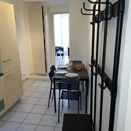 Gemuetliche Im Borgo 阿斯科纳